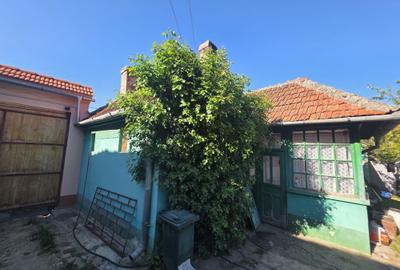Casă cu 2 camere în Crizbav