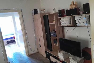 Apartament cu 2 camere semidecomandat în Luncă