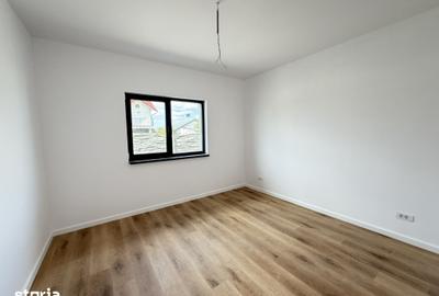 Casă cu 4 camere cu Teren 400 Mp în Clinceni