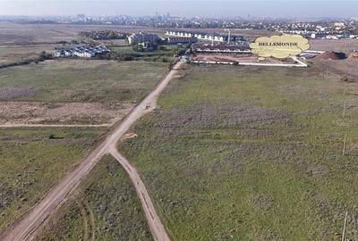 Teren Construcții intravilan de 23510 mp, în Pipera - 1