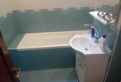 Apartament cu 2 camere decomandat în Precista - 2