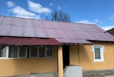 Casă cu 2 camere cu Teren 604 Mp în Vâlcănești - 1