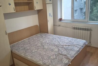 Apartament cu 2 camere decomandat în Burdujeni