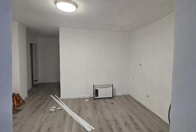 Casă cu 2 camere cu Teren 700 Mp în Orțișoara - 6
