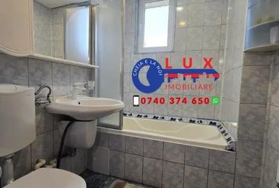 Apartament cu 3 camere decomandat în Vest