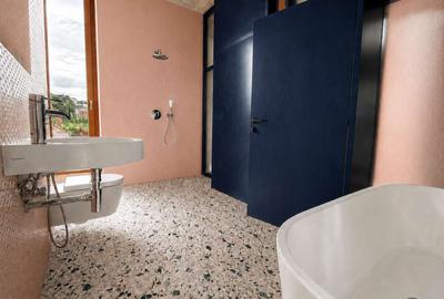 Casă individuală cu 12 camere cu Teren 550 Mp în Central - 13