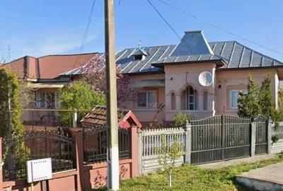 Casă cu 3 camere semidecomandat în Central - 7