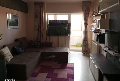 Apartament cu 2 camere decomandat în Noua