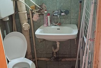 Garsonieră decomandată în Războieni - 3