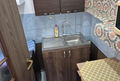 Garsonieră semidecomandată în UMT