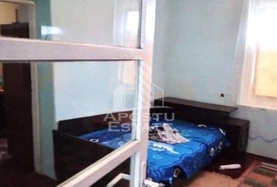 Casă individuală cu 5 camere cu Canalizare în Covăsinț - 4