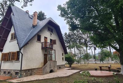 Casă individuală cu 7 camere cu Canalizare în Central - 4