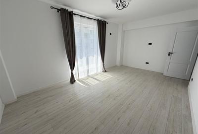 Apartament cu 2 camere decomandat în Valea Adâncă