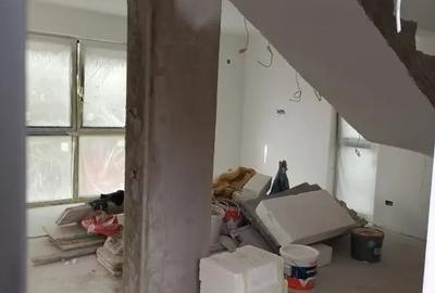 Casă cu 3 camere cu Teren 257 Mp în Central