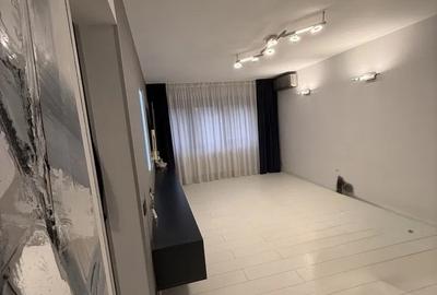 Apartament cu 3 camere decomandat, mobilat în Drumul Taberei