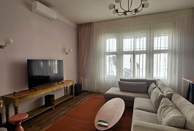 Apartament cu 2 camere semidecomandat în Central