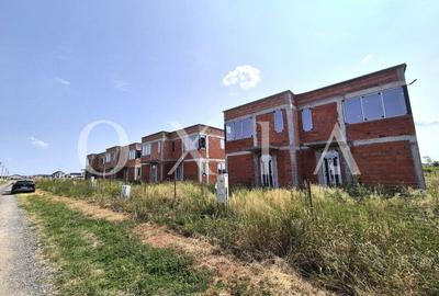 Duplex cu 3 camere cu Canalizare în Moșnița Nouă - 4