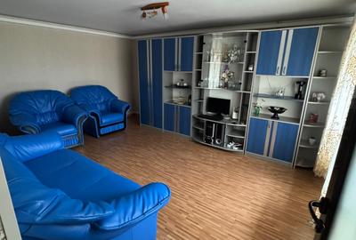 Casă individuală cu 7 camere cu Teren 4000 Mp în Exterior Est - 8