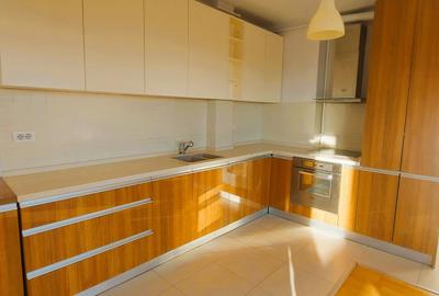 Apartament cu 4 camere nedecomandat în Pipera - 6