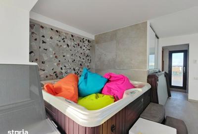 Apartament cu 7 camere în Central - 1
