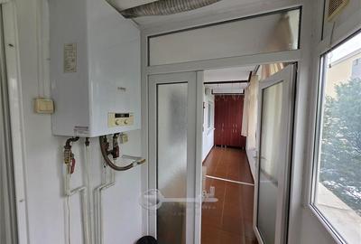 Apartament cu 3 camere decomandat, mobilat în Nicolina - 14