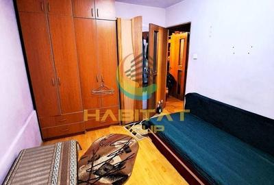 Apartament cu 3 camere semidecomandat în Giurgiului