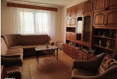 Apartament cu 2 camere decomandat, mobilat în Tudor Vladimirescu