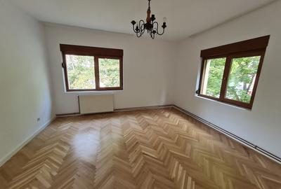 Casă individuală cu 6 camere cu Canalizare în Bogdăneștilor - 9