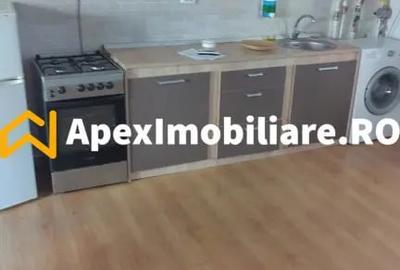 Apartament cu 2 camere decomandat în Victoriei