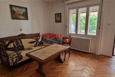 Casă cu 4 camere în Central