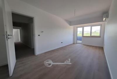 Apartament cu 3 camere decomandat în Galata - 14