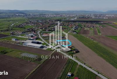 Teren de 2858 mp, în Central - 10