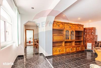 Casă cu 5 camere cu Teren 1842 Mp în Șotânga - 4