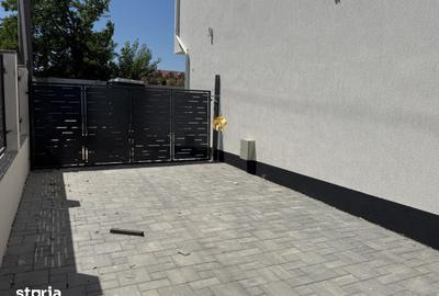 Casă cu 5 camere cu Teren 260 Mp în Central