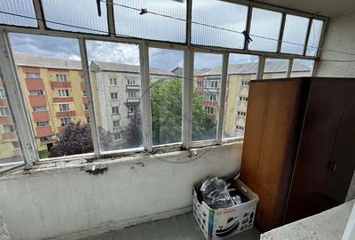 Garsonieră decomandată în Central