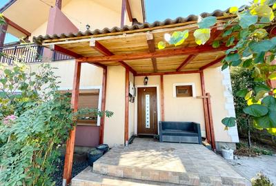 Duplex cu 5 camere cu Teren 380 Mp în Dumbrăvița