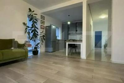Apartament cu 2 camere semidecomandat, mobilat în Dumbrăvița