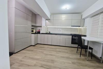 Apartament cu 3 camere decomandat în Obor - 7