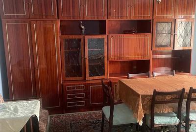 Apartament cu 3 camere decomandat în Central - 1