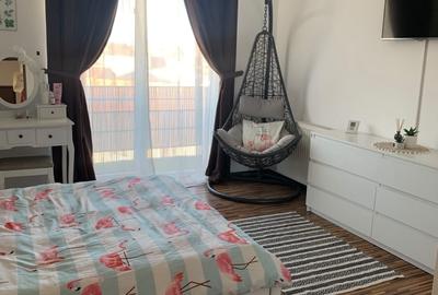 Apartament cu 3 camere semidecomandat, mobilat în Florești - 16