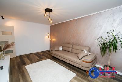 Apartament cu 3 camere decomandat în Babadag - 2