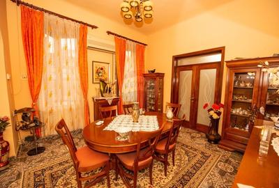 Casă individuală cu 6 camere cu Piscina în Central - 14