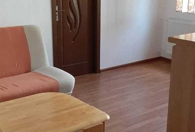Apartament cu 3 camere semidecomandat în Malu Roșu - 6
