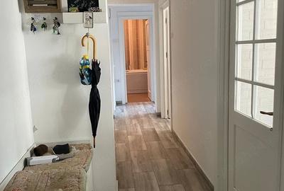 Apartament cu 3 camere decomandat în Veteranilor - 2
