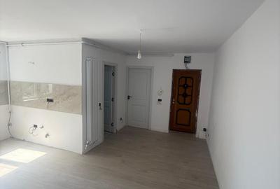 Apartament cu 2 camere decomandat în Mărăței