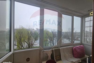Apartament cu 3 camere decomandat în Central - 4