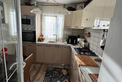 Apartament cu 2 camere decomandat în Ultracentral