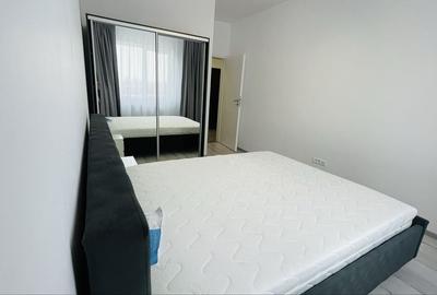 Apartament cu 2 camere decomandat în Apărătorii Patriei - 8