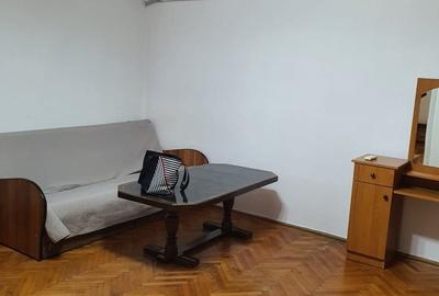 Apartament cu 2 camere semidecomandat în Bălcescu