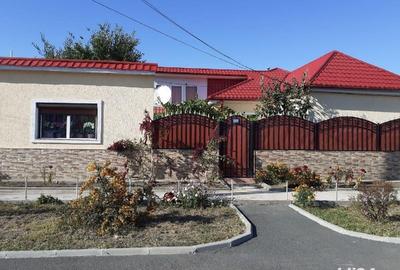 Casă cu 3 camere cu Teren 590 Mp în Slava Rusă - 2